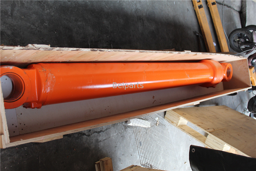 Máy khai quật Đàn thủy lực Assy ZX470 Boom Cylinder Arm Cylinder Bucket Cylinder Assy 4698938C YA00004895