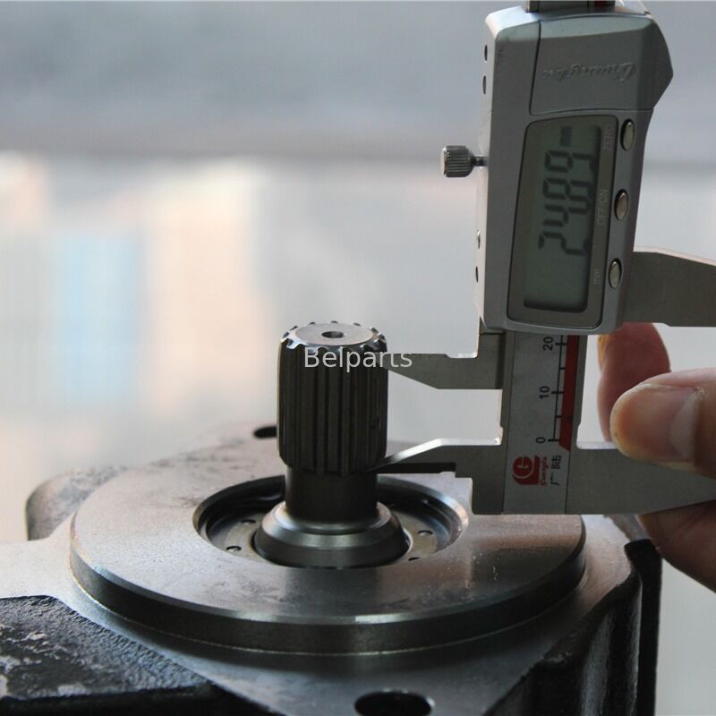 Bơm chính thủy lực PC15 cho Phụ tùng máy xúc Komatsu PVD-0B-18P-6G3-4191A Bơm piston hướng trục