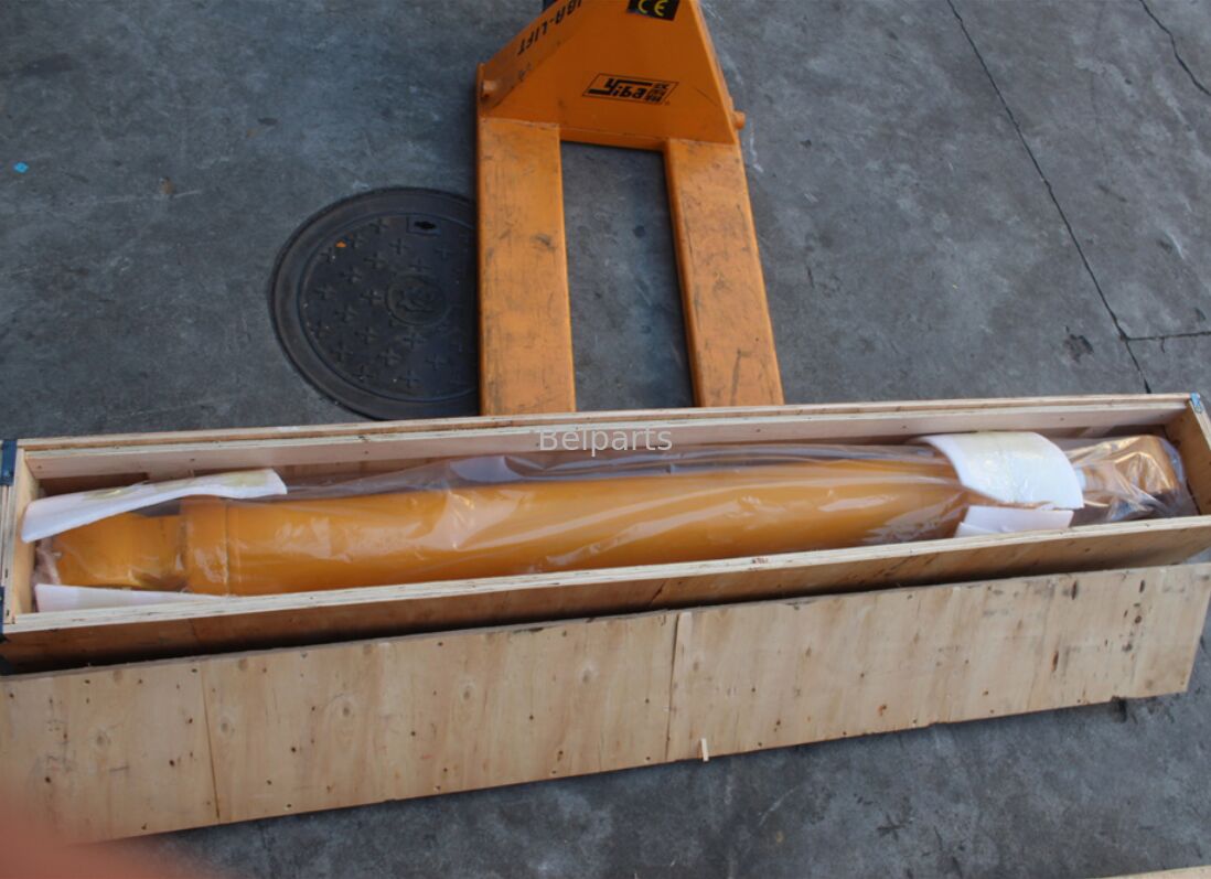 R210-9 R210LC-9 Xi lanh gầu thủy lực cho phụ tùng máy xúc Hyundai 31Q6-50131 31Q6-56100 Chất lượng cao hậu mãi